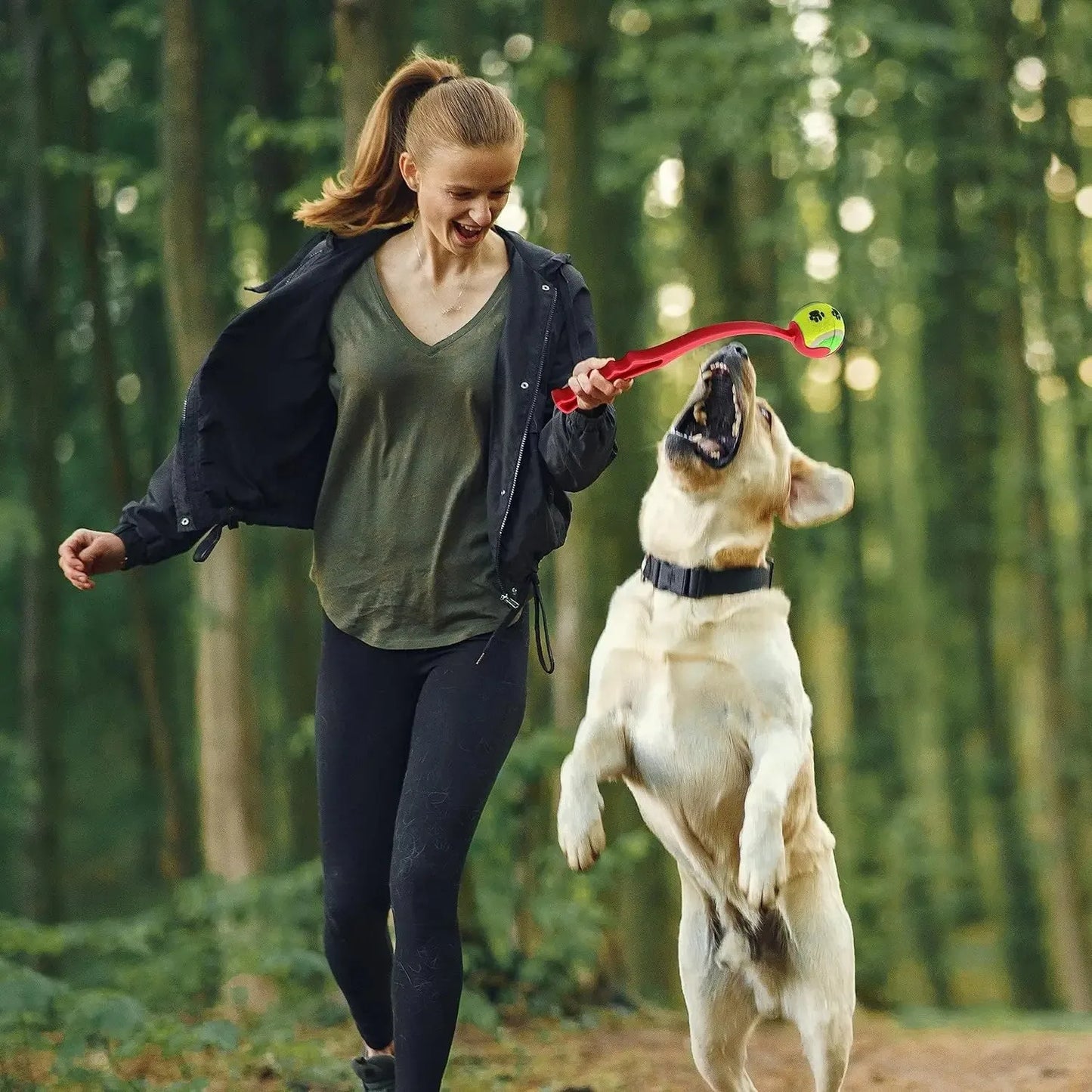 Tennis ball launcher